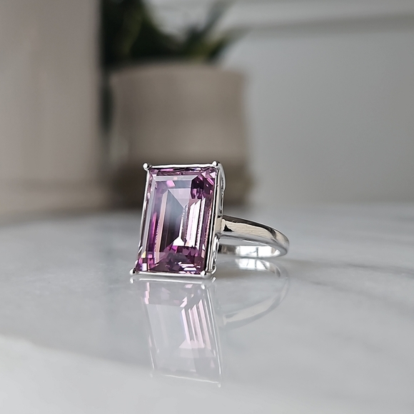 Swarovski Jewelry - Official Swarovski Purple Crystal Ring, size 7, 925 Sterling Silver RARE